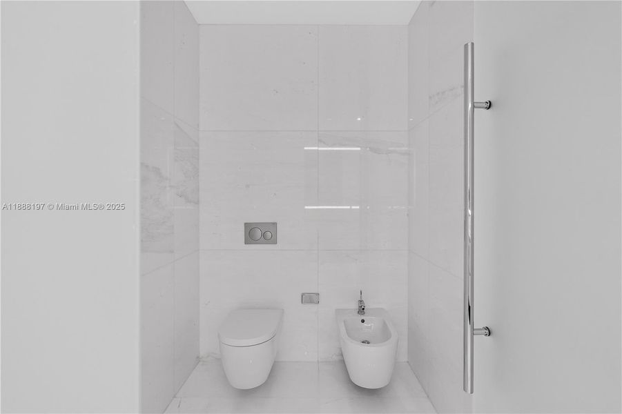 Image 41 of a home in .