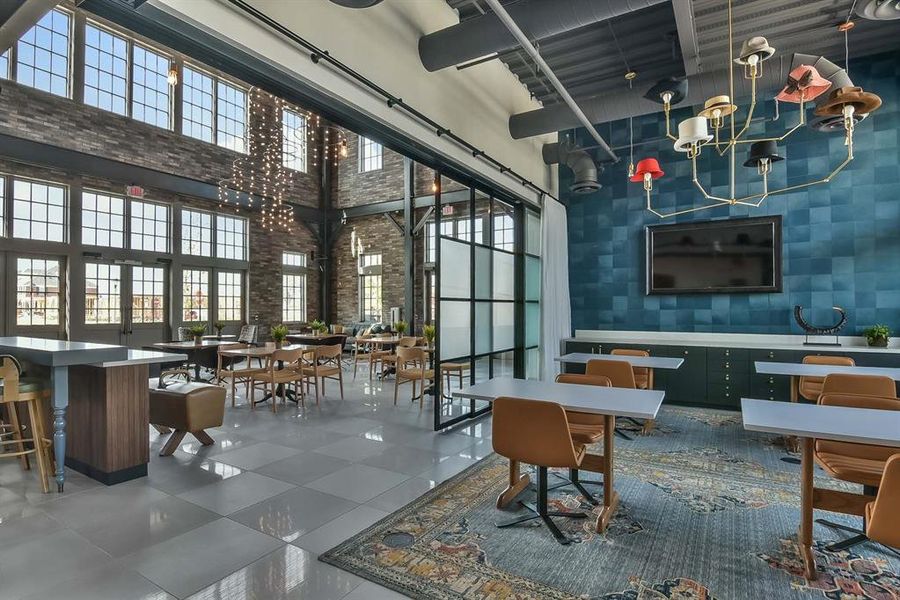 Community amenities in Pecan Square, Northlake (Image 14).