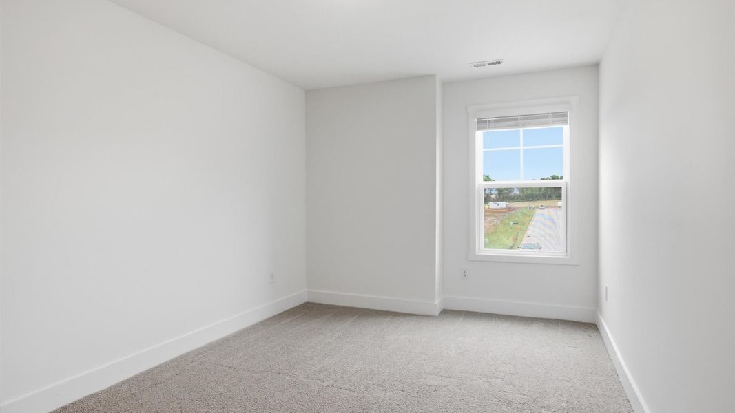 Spacious, unfurnished interior of a new home in Price's Point, Knoxville (Image 30). Spacious, unfurnished interior of a new home in Price's Point, Knoxville (Image 30).