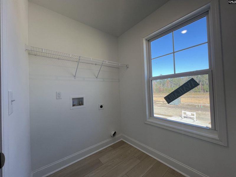 Spacious, unfurnished interior of a new home in Beach Forest, Sumter (Image 16).