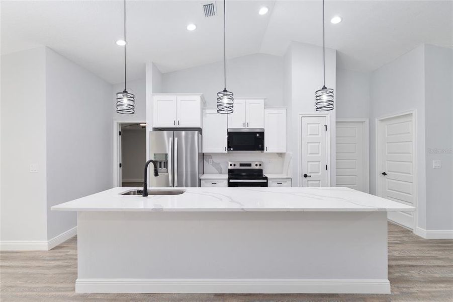 Furnished interior view inside a new home in , Dunnellon (Image 12).