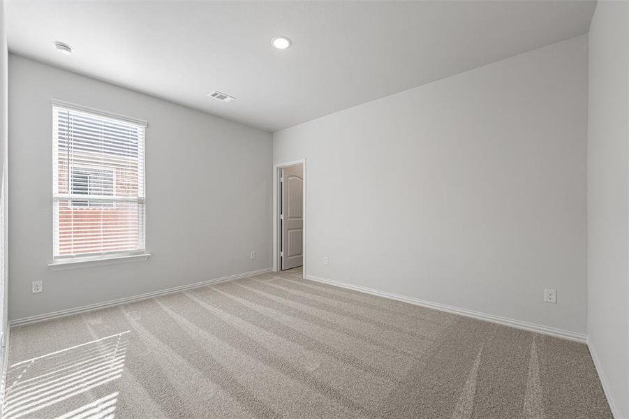 Spacious, unfurnished interior of a new home in Morningstar, Aledo (Image 34). Spacious, unfurnished interior of a new home in Morningstar, Aledo (Image 34).