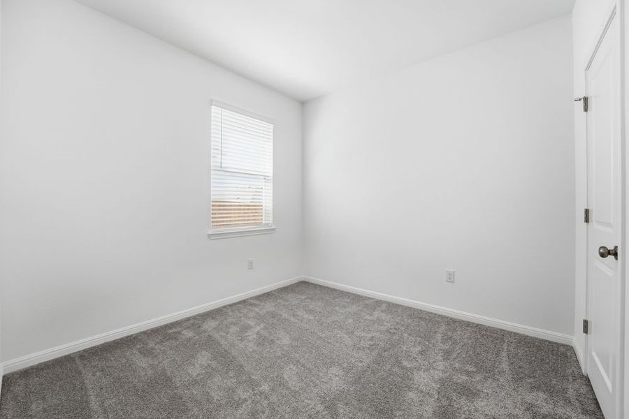 Spacious, unfurnished interior of a new home in Longview, Del Valle (Image 17).