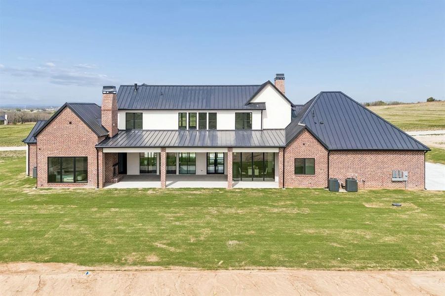 Exterior details and patio area of a home in , Weatherford (Image 27). Exterior details and patio area of a home in , Weatherford (Image 27).