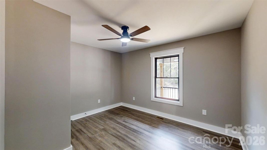 Spacious, unfurnished interior of a new home in , Lawndale (Image 14).