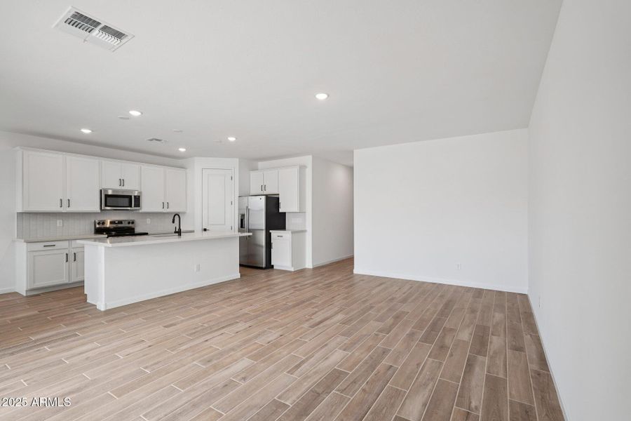 12-web-or-mls-La Senda Dr W-S2007-012 12-web-or-mls-La Senda Dr W-S2007-012