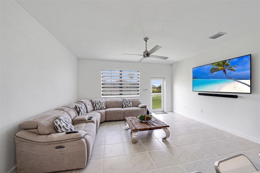 Furnished interior view inside a new home in , Homestead (Image 16).