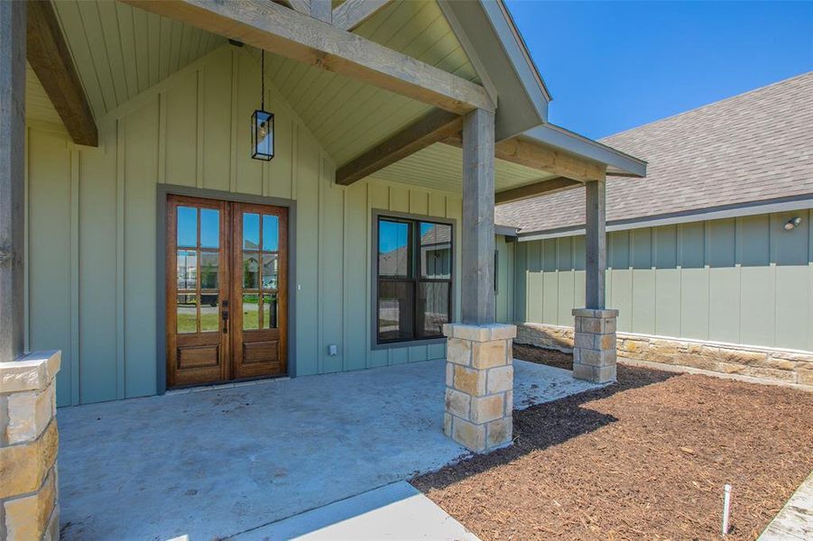 Exterior details and patio area of a home in , Waco (Image 22).