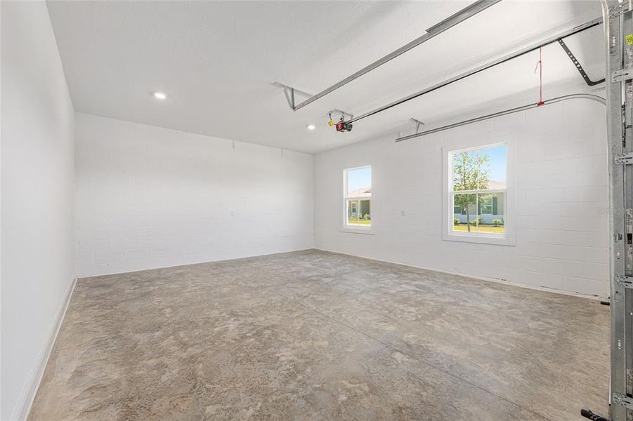 Spacious, unfurnished interior of a new home in , Ocala (Image 31). Spacious, unfurnished interior of a new home in , Ocala (Image 31).