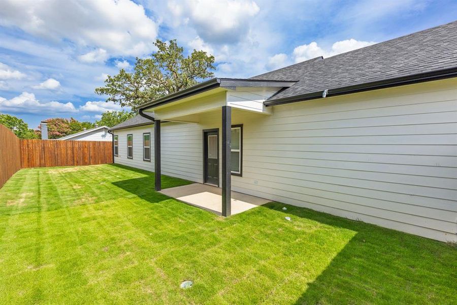 Exterior details and patio area of a home in , Sulphur Springs (Image 3). Exterior details and patio area of a home in , Sulphur Springs (Image 3).