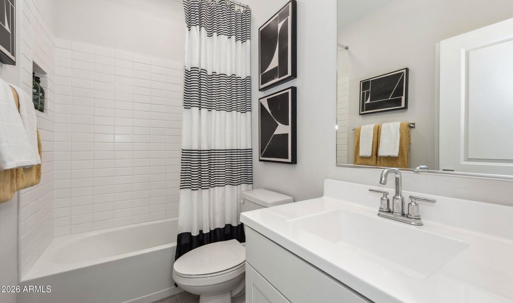 Finlay Hall Bath_Loft_Palette 1_Ascend