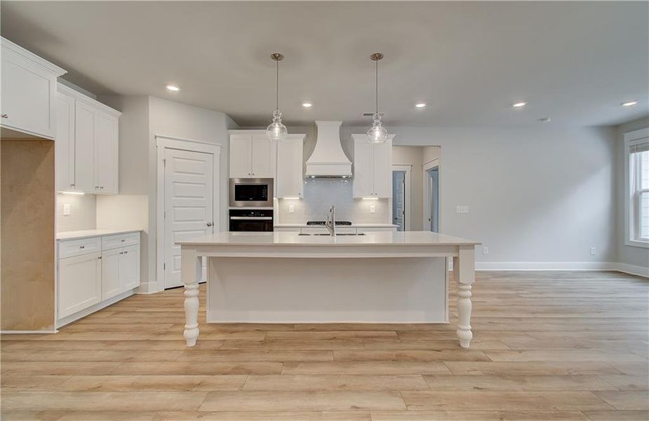 Furnished interior view inside a new home in , Senoia (Image 6).