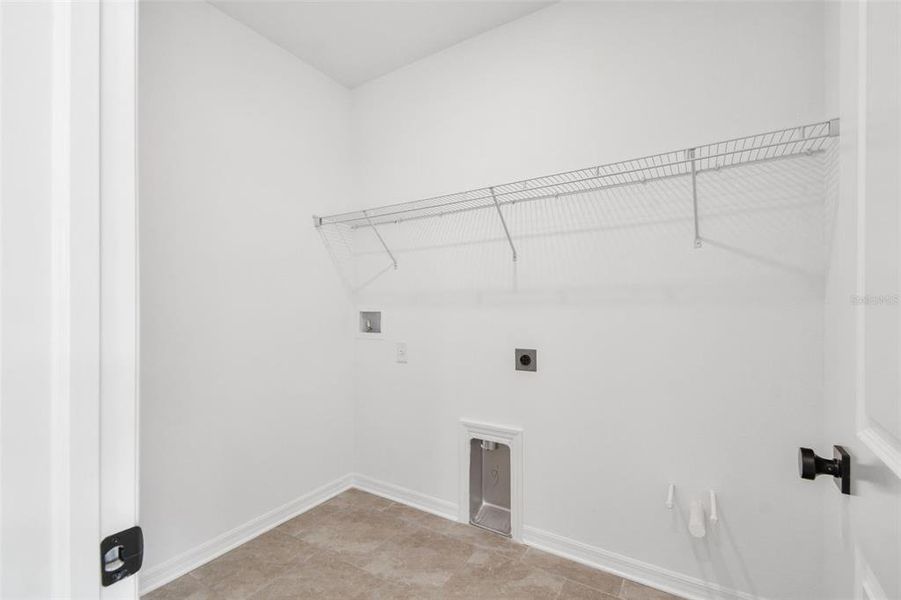 Spacious, unfurnished interior of a new home in City of Tampa, Tampa (Image 56).