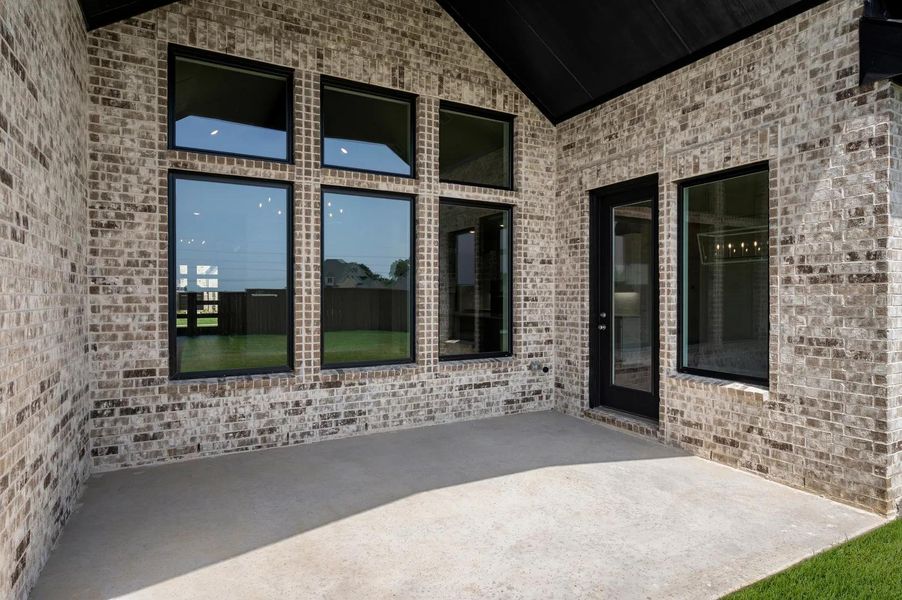 The Elliott Outdoor Living Area