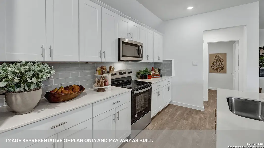 Furnished interior view inside a new home in Sonoma Oaks, Fredericksburg (Image 12). Furnished interior view inside a new home in Sonoma Oaks, Fredericksburg (Image 12).