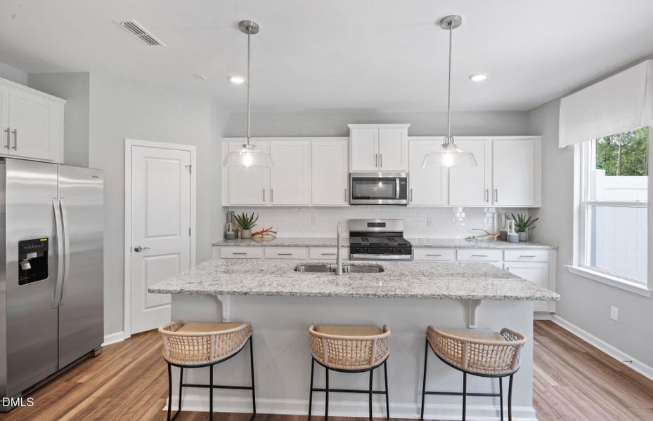 Stillwell (25) Stillwell (25)