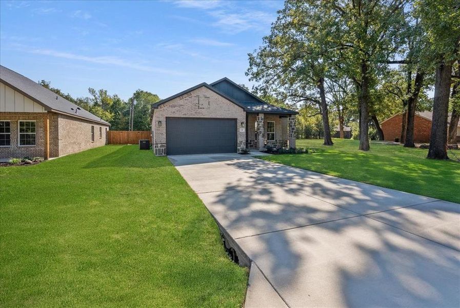 Image 28 of a home in . Image 28 of a home in .