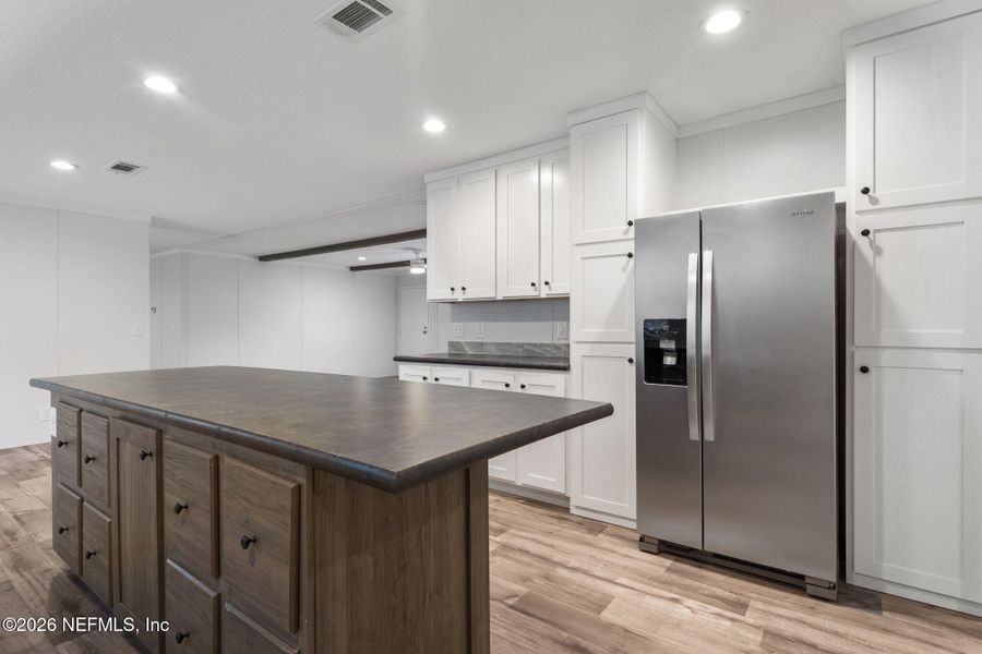 Furnished interior view inside a new home in , Hawthorne (Image 13).