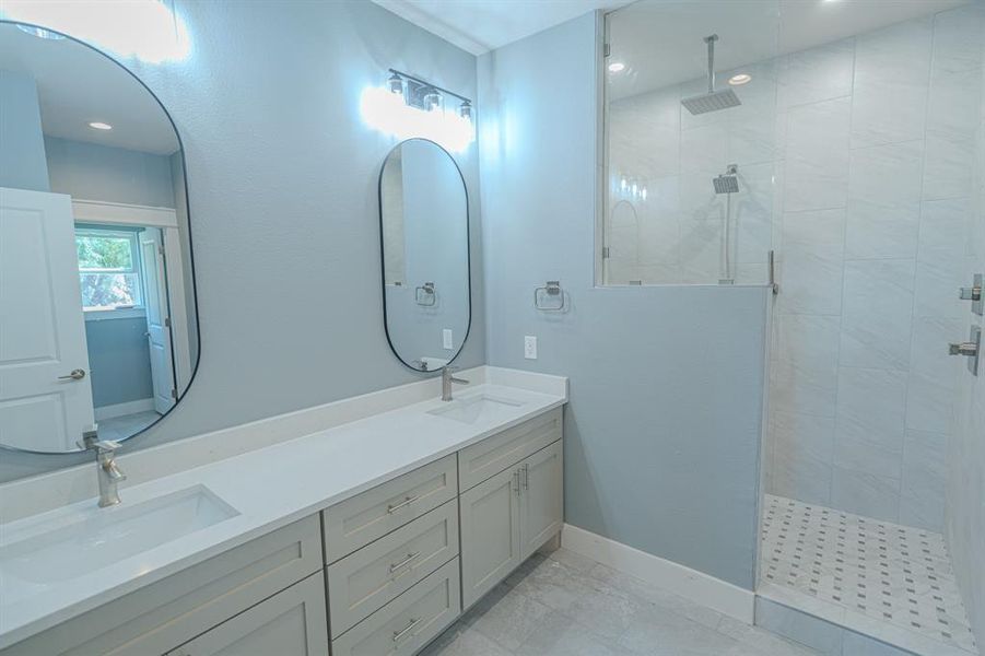 Furnished interior view inside a new home in , Granbury (Image 8). Furnished interior view inside a new home in , Granbury (Image 8).