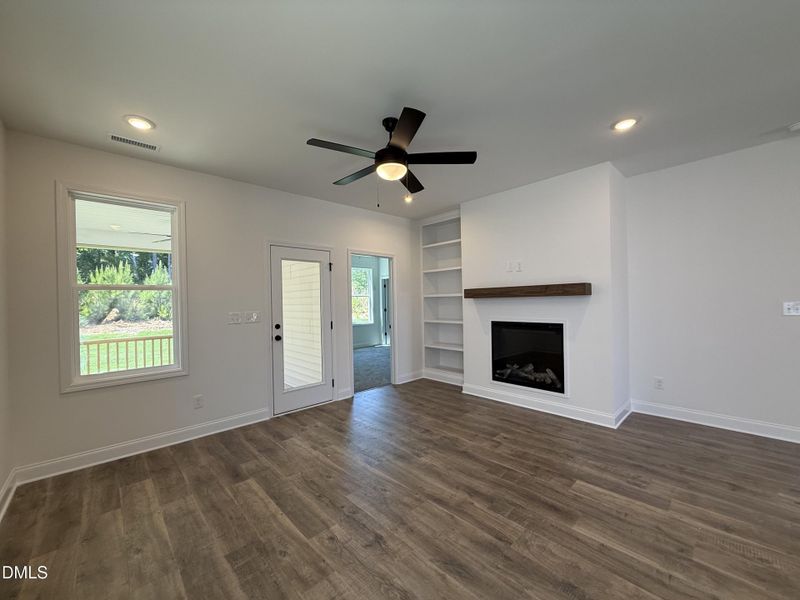 Move In Ready!