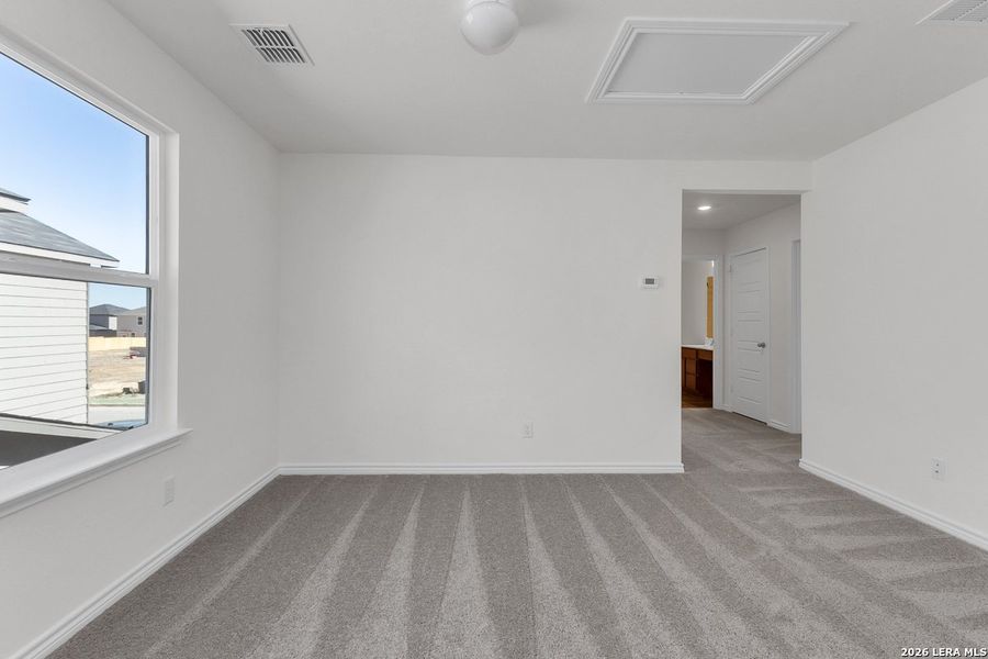 Spacious, unfurnished interior of a new home in Medina Crossing, Von Ormy (Image 13). Spacious, unfurnished interior of a new home in Medina Crossing, Von Ormy (Image 13).