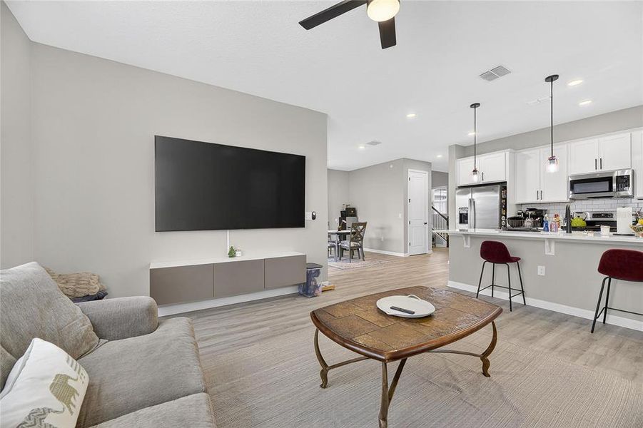 Furnished interior view inside a new home in , Apollo Beach (Image 8).