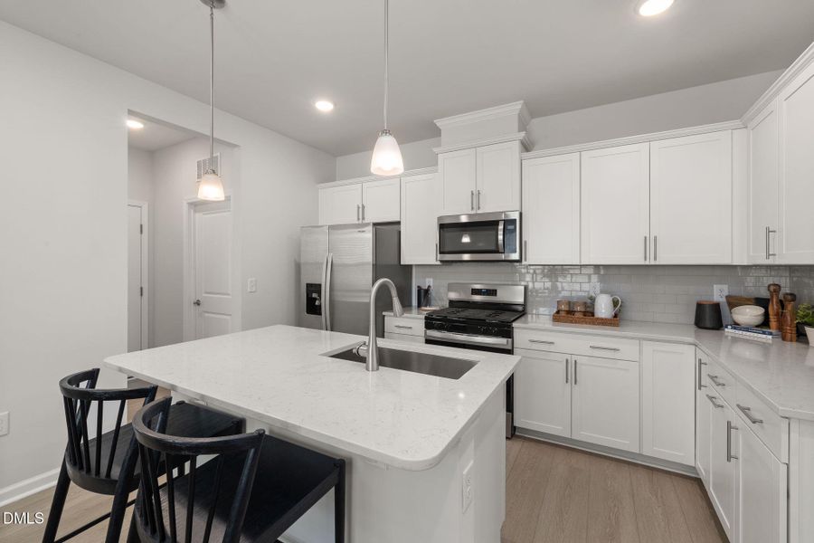 10-web-or-mls-DX3A0758