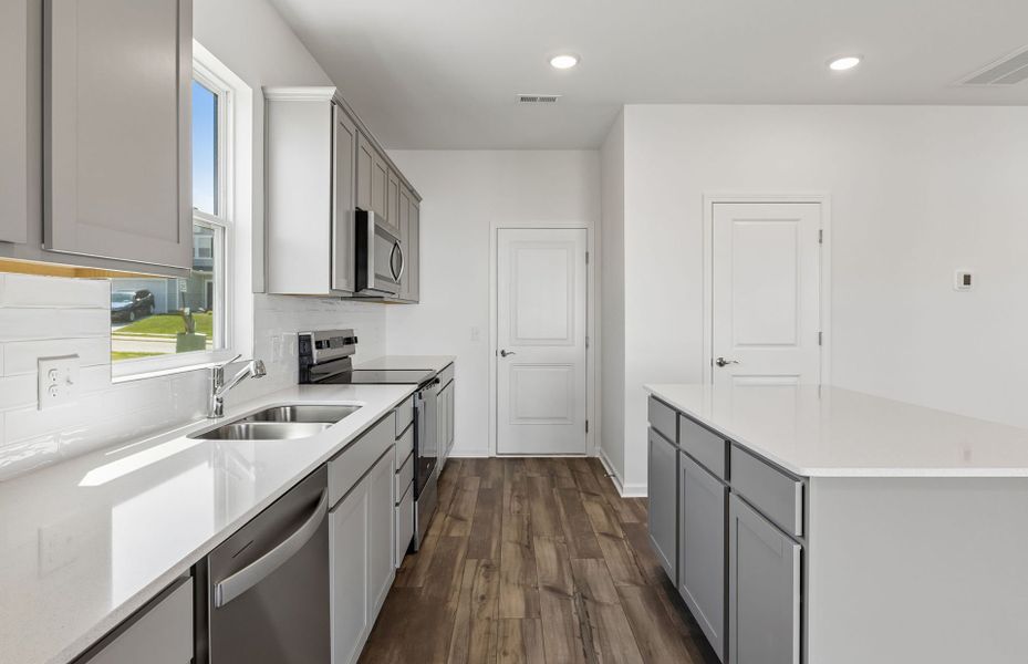 Furnished interior view inside a new home in Highlands of Carter's Station, Columbia (Image 9).