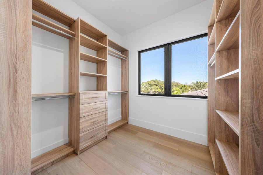 Spacious, unfurnished interior of a new home in , Jupiter (Image 45).