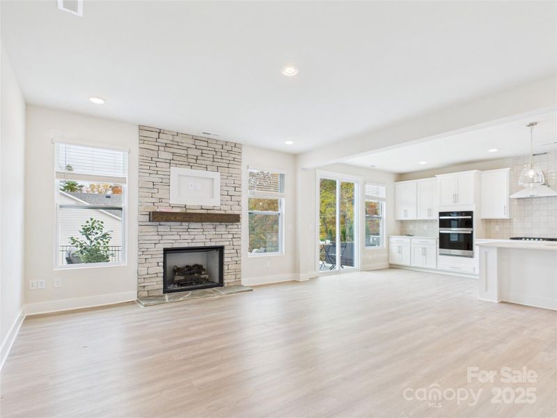 Spacious, unfurnished interior of a new home in Kinghurst Cove, Charlotte (Image 23). Spacious, unfurnished interior of a new home in Kinghurst Cove, Charlotte (Image 23).