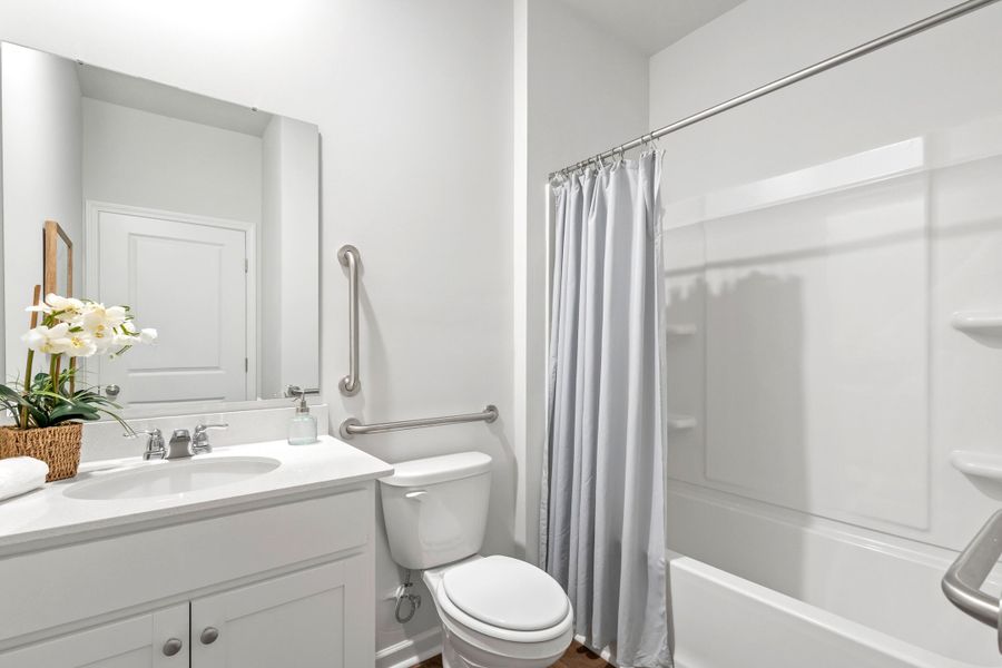 Furnished interior view inside a new home in North Shore, Summerton (Image 11).