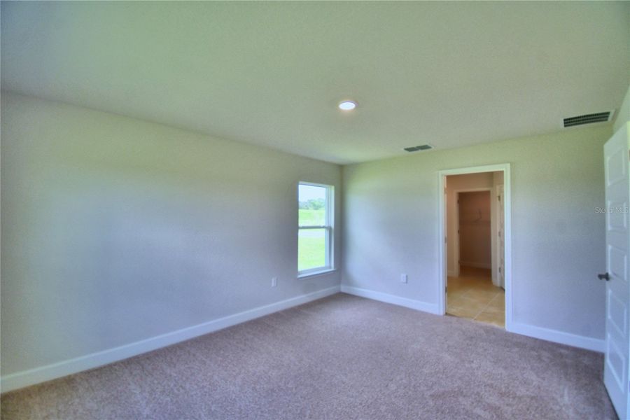 Spacious, unfurnished interior of a new home in Cadence Crossing, Auburndale (Image 33).