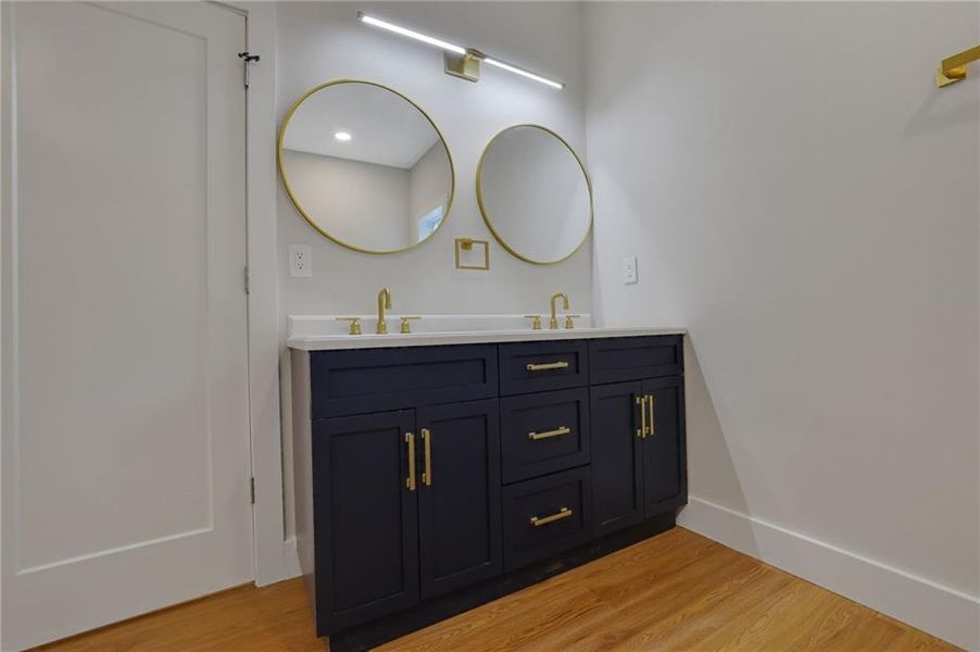 Furnished interior view inside a new home in , Dallas (Image 11).