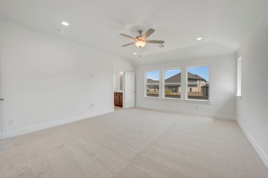 Spacious, unfurnished interior of a new home in Treeline, Justin (Image 42). Spacious, unfurnished interior of a new home in Treeline, Justin (Image 42).