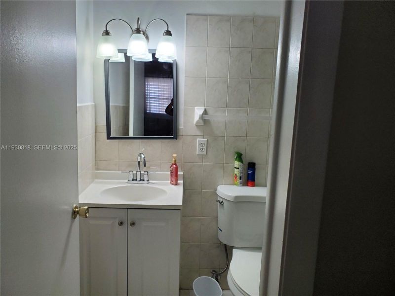 Furnished interior view inside a new home in , Hallandale Beach (Image 4). Furnished interior view inside a new home in , Hallandale Beach (Image 4).