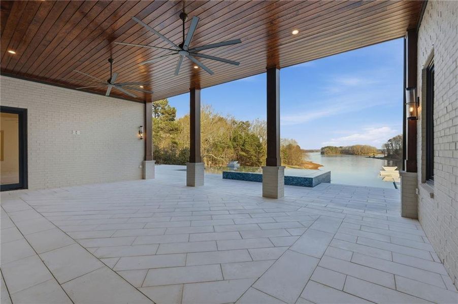 Exterior details and patio area of a home in , Gainesville (Image 3).