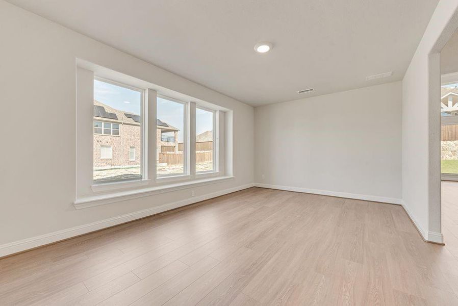 Spacious, unfurnished interior of a new home in Monterra, Rockwall (Image 15). Spacious, unfurnished interior of a new home in Monterra, Rockwall (Image 15).