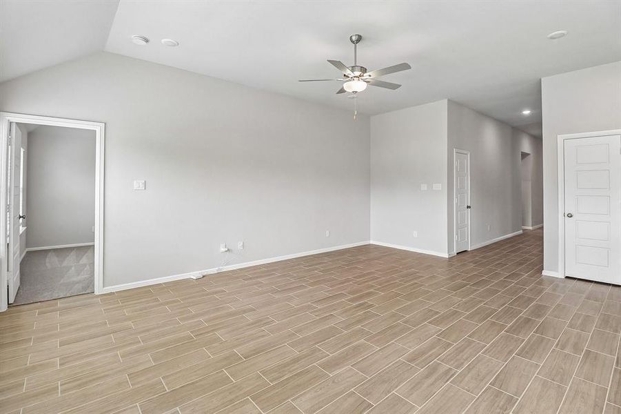 Spacious, unfurnished interior of a new home in Elevon, Lavon (Image 17). Spacious, unfurnished interior of a new home in Elevon, Lavon (Image 17).