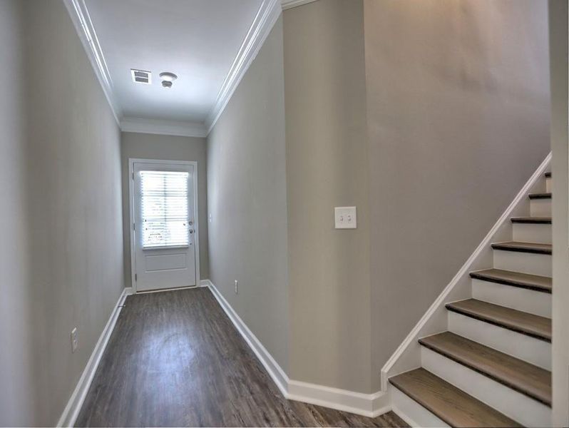 Spacious, unfurnished interior of a new home in East Park Village, Kennesaw (Image 34).