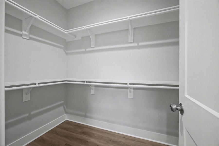 Spacious, unfurnished interior of a new home in , Dickinson (Image 22).