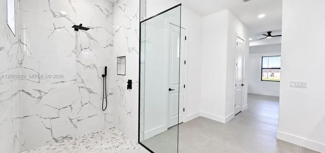 Image 27 of a home in .