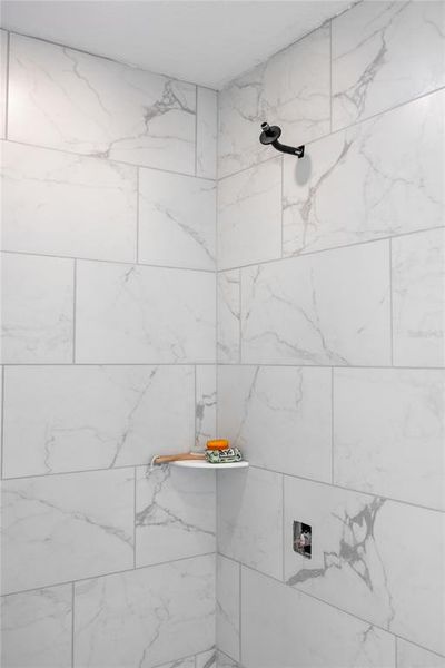 Close-up of interior finishes inside a home in Briarwood, Alachua (Image 17). Close-up of interior finishes inside a home in Briarwood, Alachua (Image 17).