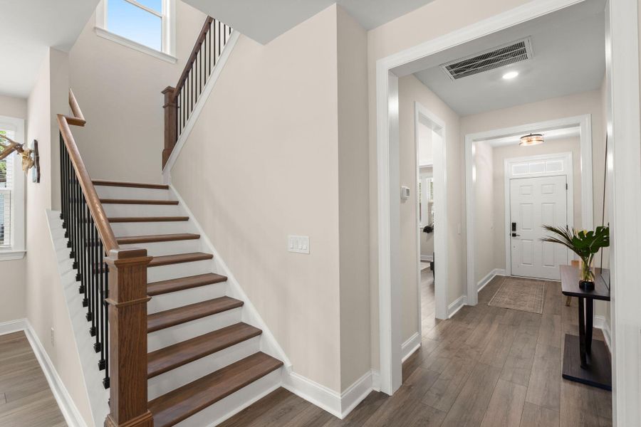 Spacious, unfurnished interior of a new home in , Mount Pleasant (Image 21).