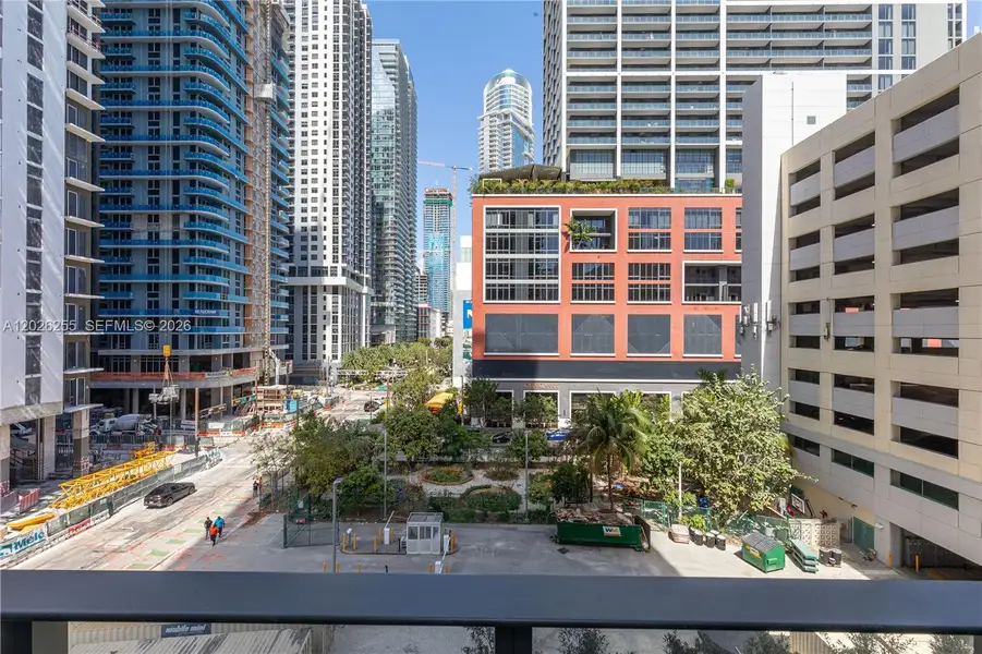 Condo located in Miami, FL showcasing its design and architecture (Image 2). Condo located in Miami, FL showcasing its design and architecture (Image 2).