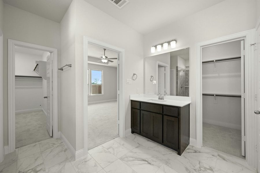 Furnished interior view inside a new home in Kentsdale Farms, DeSoto (Image 16). Furnished interior view inside a new home in Kentsdale Farms, DeSoto (Image 16).