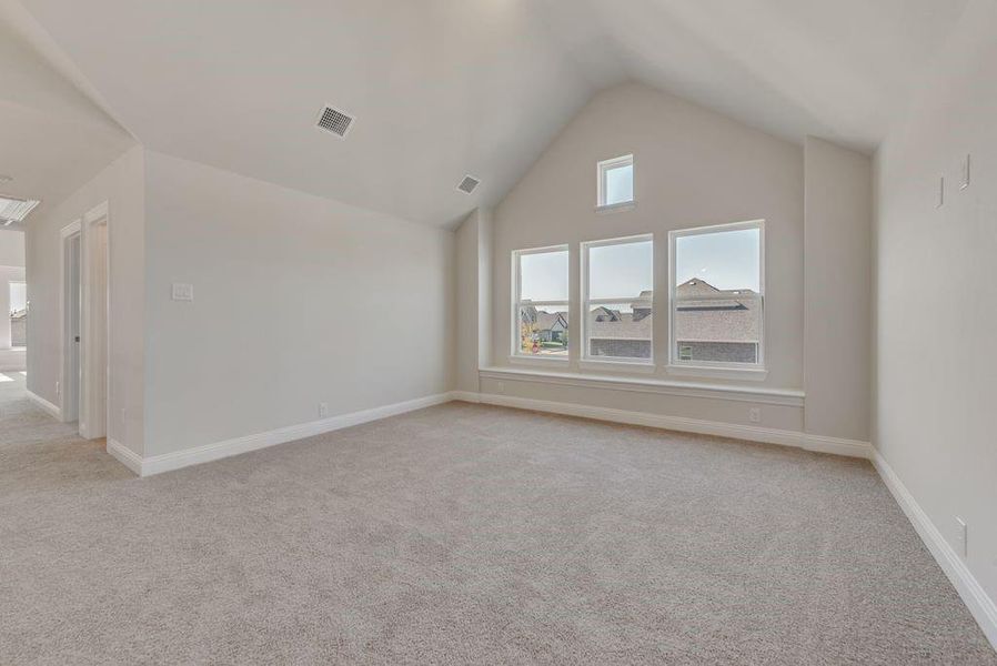 Spacious, unfurnished interior of a new home in Prairie Ridge, Venus (Image 17).