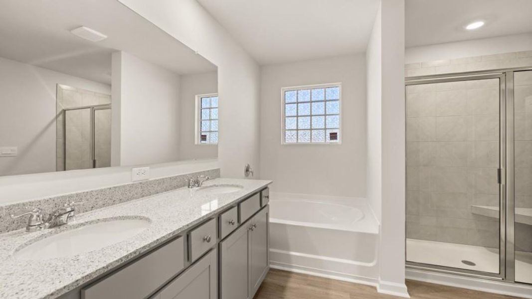 Furnished interior view inside a new home in Fairway 17 at Mirror Lake, Villa Rica (Image 9).