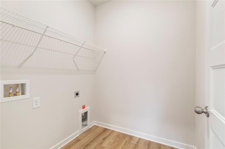 Spacious, unfurnished interior of a new home in Rosewood Lake Estates, Hoschton (Image 16).