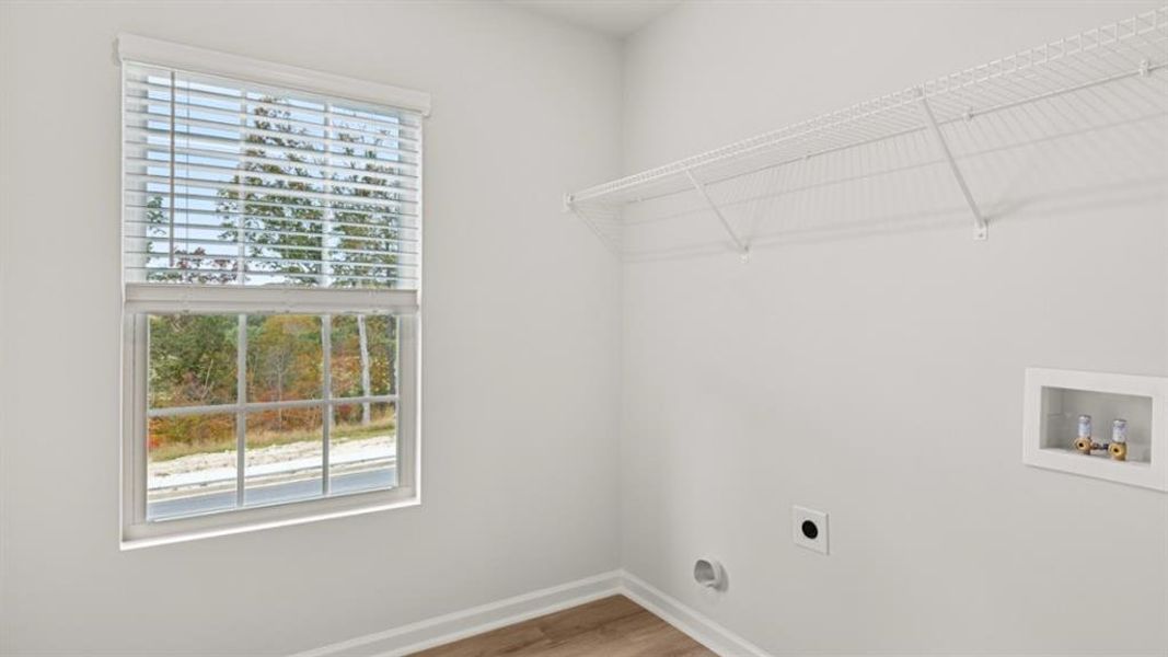 Spacious, unfurnished interior of a new home in Lost Creek, Dallas (Image 23).