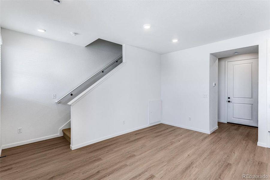 Spacious, unfurnished interior of a new home in , Berthoud (Image 28).